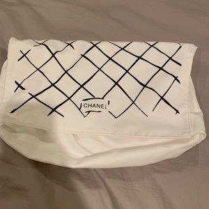 Chanel Dust bag Limited edition white